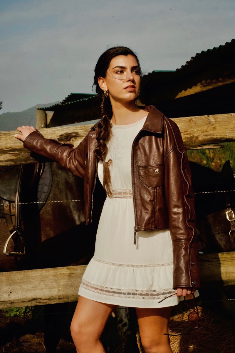 CHAQUETA OVERSIZE DE PIEL