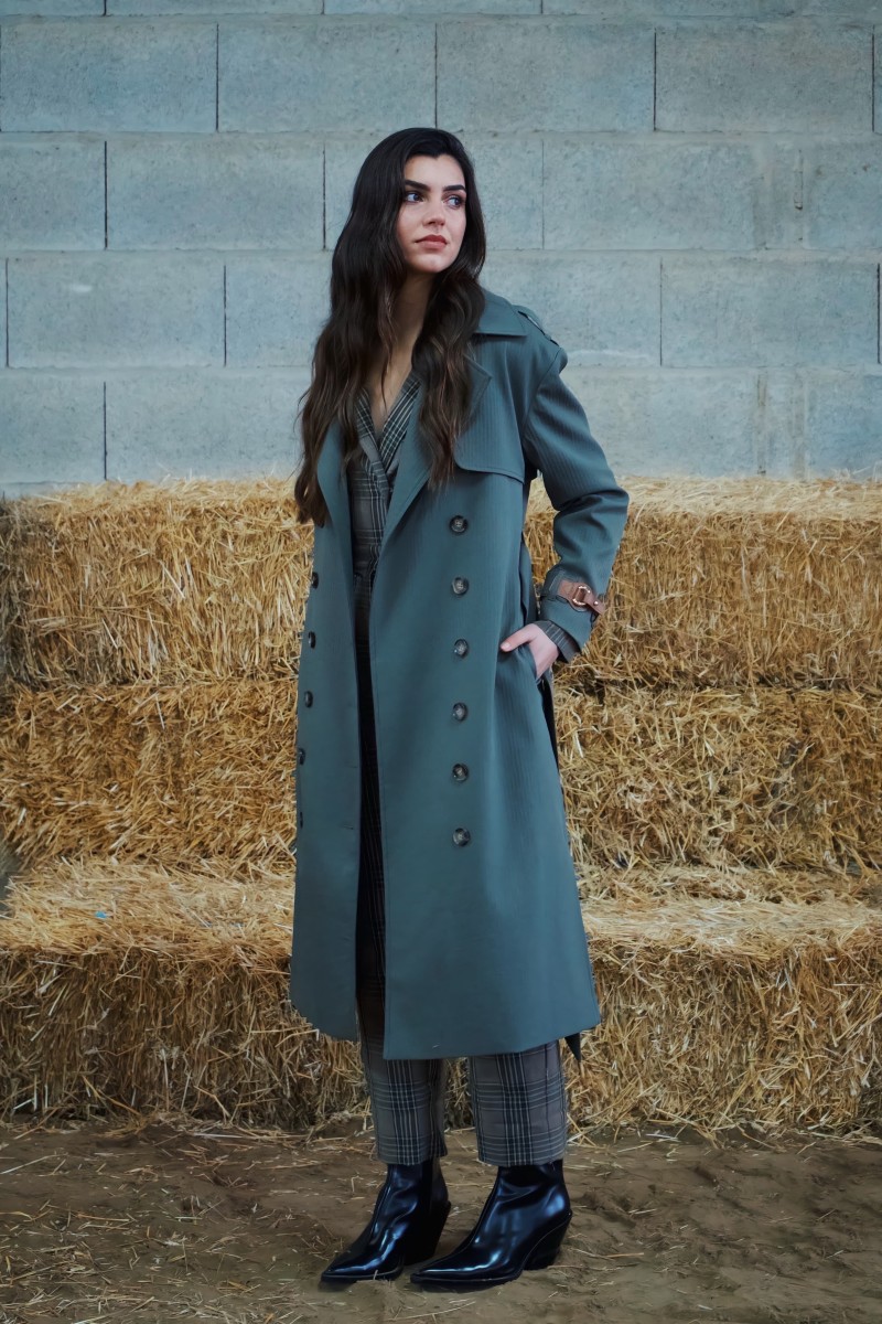 TRENCH LARGO